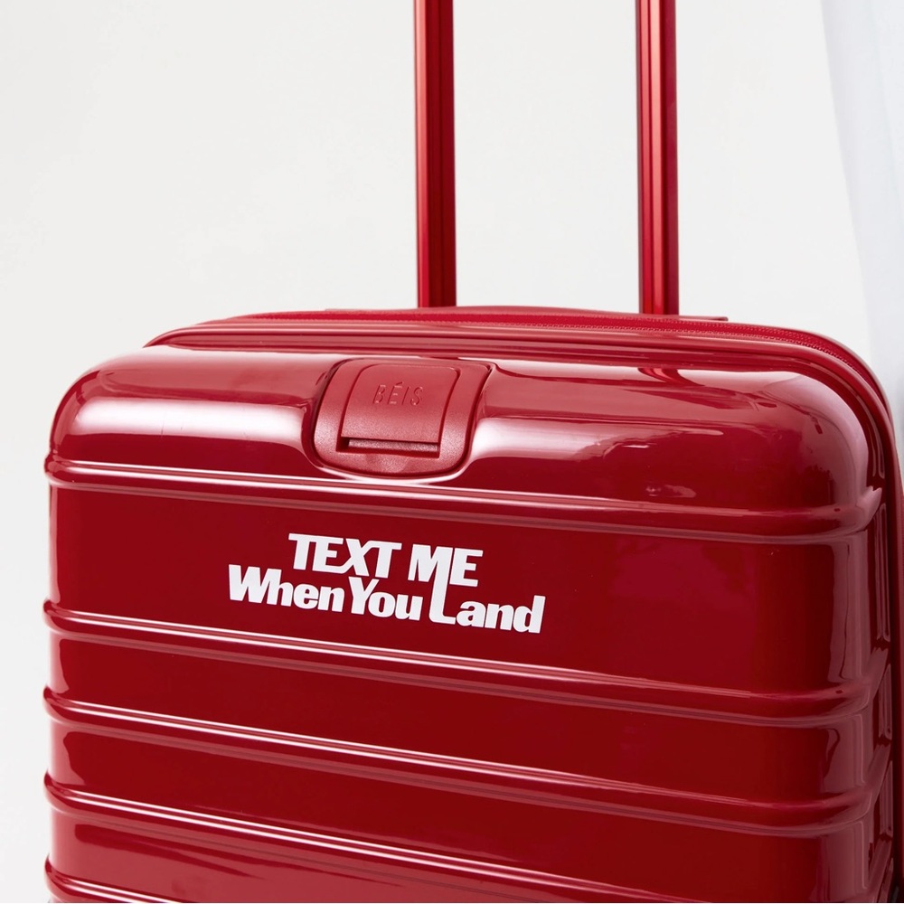 SOLD ON DEPOP BÉIS The Carry-On Roller in Text Me Red NWT - Picture 8 of 10